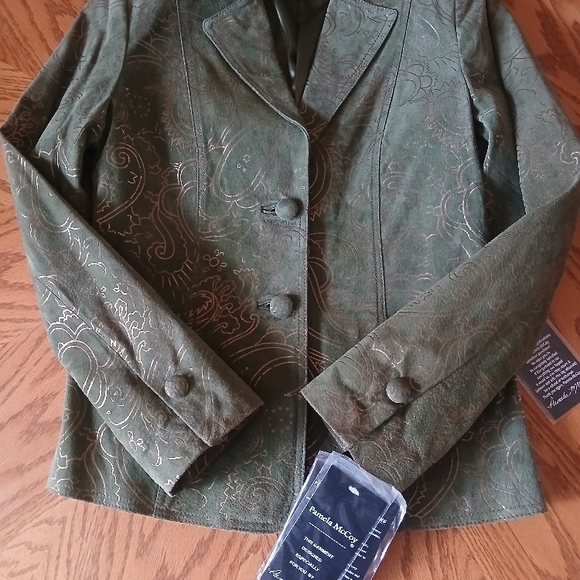 Pamela McCoy Green Suede Blazer - Picture 2 of 8